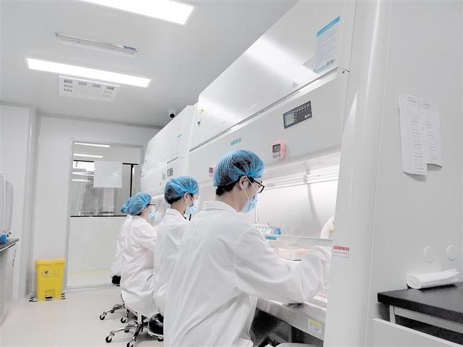 西咸新区予果微码生物科技实验员在秦汉新城生物医药科技研发